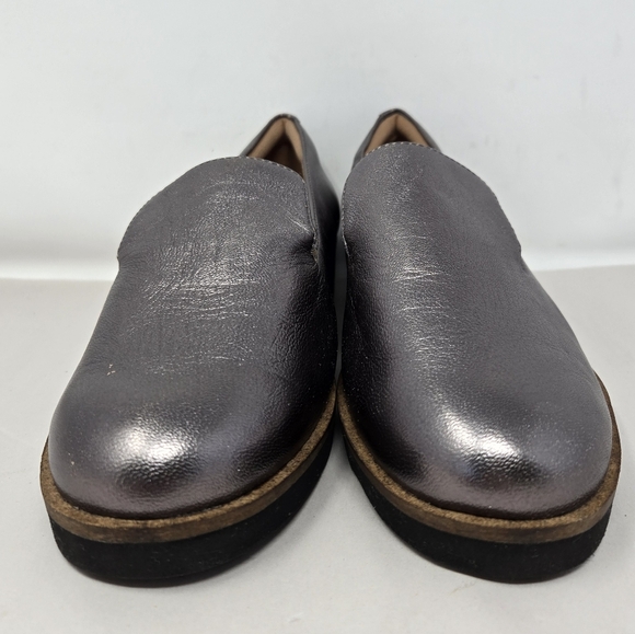 Softwalk Westport Womens Loafers Sz 8W Gray Metallic Slight Wedge Casual Comfort - Picture 2 of 14